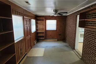 1112 Benbow Rd, Greensboro, NC 27406 - Photo 4