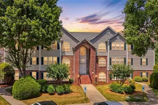 734 Scholastic Ct, Winston-Salem, NC 27106 - Photo 2