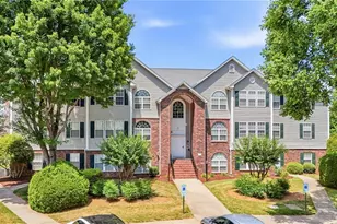 734 Scholastic Ct, Winston-Salem, NC 27106 - Photo 2
