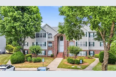 734 Scholastic Court, Winston-Salem, NC 27106 - Photo 4