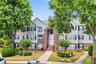 734 Scholastic Ct, Winston-Salem, NC 27106 - Photo 4