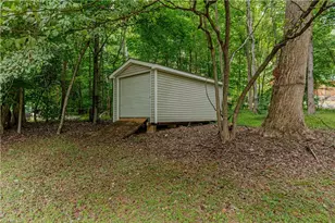 2603 Crescent Hill Dr, Mebane, NC 27302 - Photo 20