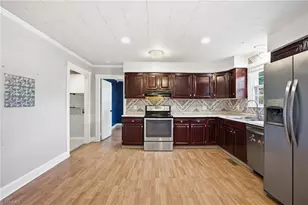 145 Duke St, Mocksville, NC 27014 - Photo 8