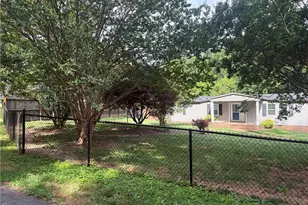566 Ketner Rd, Winston-Salem, NC 27023 - Photo 2