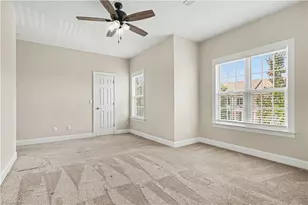 8 Viburnum Ln, Greensboro, NC 27455 - Photo 14