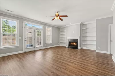 8 Viburnum Lane, Greensboro, NC 27455 - Photo 10