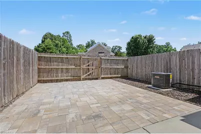 8 Viburnum Lane, Greensboro, NC 27455 - Photo 26