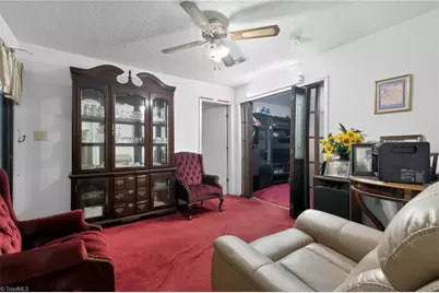5 Godwin Court, Greensboro, NC 27405 - Photo 28