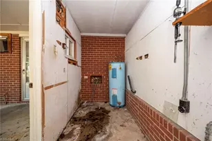 5751 Vickie Dr, Winston-Salem, NC 27106 - Photo 30