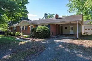 5751 Vickie Dr, Winston-Salem, NC 27106 - Photo 2