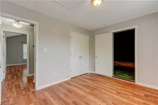 4025 Queens Grant Rd, Jamestown, NC 27282 - Photo 24