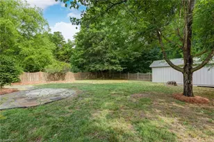 4025 Queens Grant Rd, Jamestown, NC 27282 - Photo 30