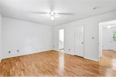 405 Herndon Drive, Winston-Salem, NC 27104 - Photo 18
