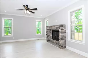 5483 Meadowlark Ct, Winston-Salem, NC 27106 - Photo 8