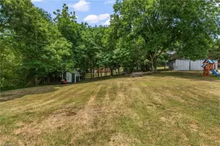 117 Sunset Dr, Randleman, NC 27317 - Photo 26