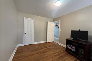 937 Glencoe St, Winston-Salem, NC 27107 - Photo 10