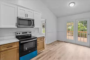 701 W Academy St, Madison, NC 27025 - Photo 14
