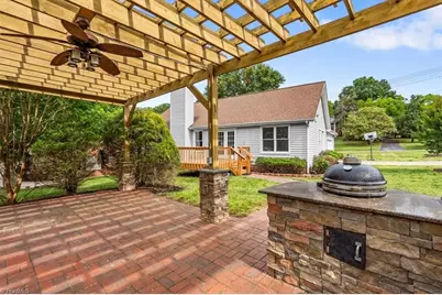 701 W Academy Street, Madison, NC 27025 - Photo 30