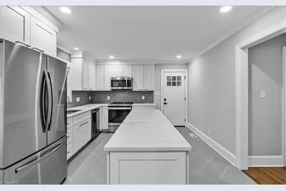 923 Greenwood Drive, Greensboro, NC 27410 - Photo 8