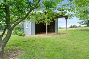 2022 McBride Rd, Mount Airy, NC 27030 - Photo 46