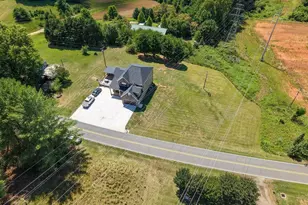 1097 Dodson Mill Rd, Pilot Mountain, NC 27041 - Photo 44