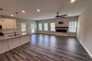 1097 Dodson Mill Rd, Pilot Mountain, NC 27041 - Photo 4