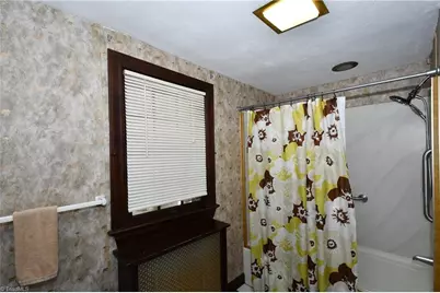 422 Horace Mann Avenue, Winston-Salem, NC 27104 - Photo 16
