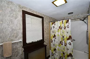 422 Horace Mann Ave, Winston-Salem, NC 27104 - Photo 16