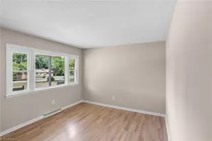 9771 Woodruff Rd, Kernersville, NC 27284 - Photo 10