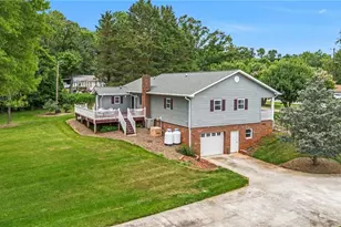 698 Oak Grove Church Rd, Millers Creek, NC 28651 - Photo 4