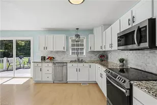 392 Cove Wood Dr, Denton, NC 27239 - Photo 4