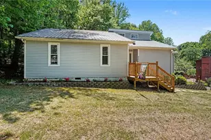 6594 Riverwood Rd, Walkertown, NC 27051 - Photo 4