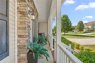 365 Mahogany Dr, Thomasville, NC 27360 - Photo 6