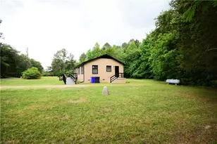 300 Martingale Dr, Gibsonville, NC 27249 - Photo 4