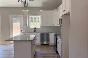 116 Comanche Trail, Lexington, NC 27295 - Photo 6