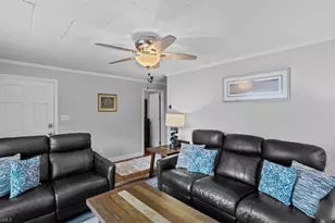 609 Hedrick Ave, High Point, NC 27262 - Photo 8