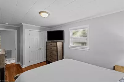 609 Hedrick Avenue, High Point, NC 27262 - Photo 18
