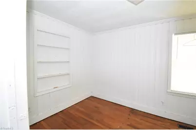 2607 Textile Drive, Greensboro, NC 27405 - Photo 8