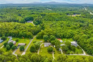 304 Armstrong Rd, Pilot Mountain, NC 27041 - Photo 36