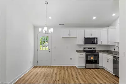 1318 Delaware Avenue, Eden, NC 27288 - Photo 6