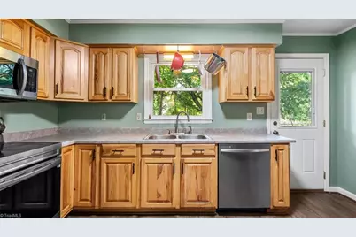 123 Regal Circle, Mooresville, NC 28117 - Photo 10