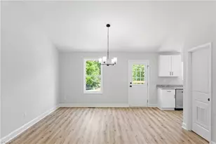 210 Merriman St, Eden, NC 27288 - Photo 8