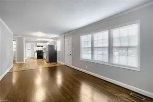 5037 Selena St, Winston-Salem, NC 27106 - Photo 6