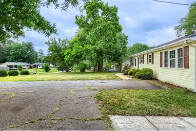 5037 Selena Street, Winston-Salem, NC 27106 - Photo 24
