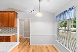 2074 Hibiscus Ln, Kernersville, NC 27284 - Photo 18