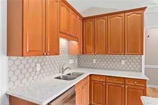 2074 Hibiscus Ln, Kernersville, NC 27284 - Photo 16
