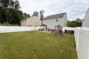 2126 Lagganmore Dr, Greensboro, NC 27405 - Photo 16