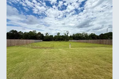 202 Alamos Avenue, Lexington, NC 27295 - Photo 30
