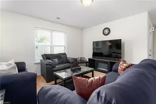 691 Thistle Dr, Burlington, NC 27217 - Photo 10