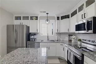 913 Topsail Dr, Browns Summit, NC 27214 - Photo 12